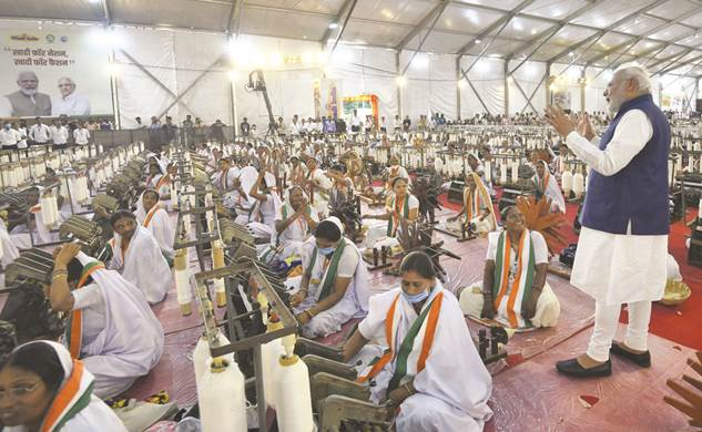 KVIC takes decision to increase the income of workers associated with Khadi