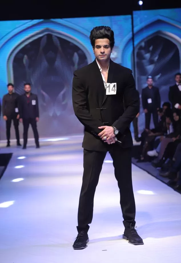 Rohit Saxena from Bhopal wins “Mr. Asia Super Model 2023” hosted by Dreamz Production House and Dubai Beauty School