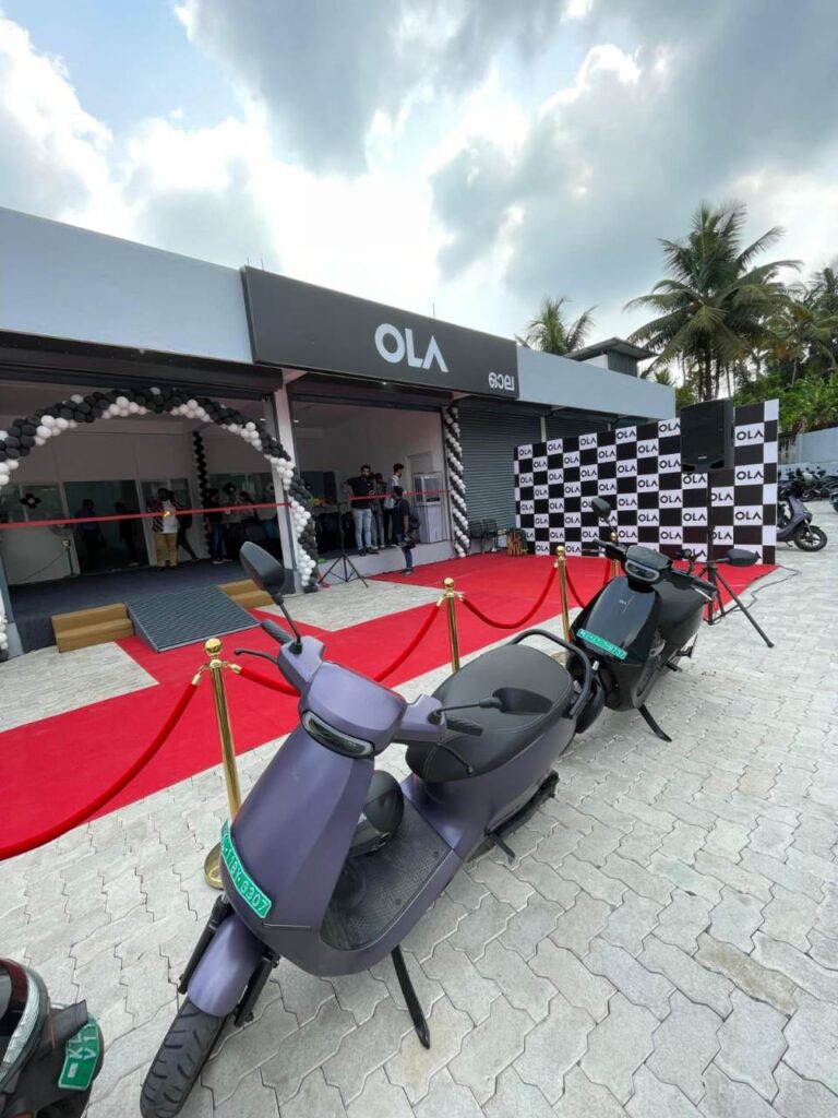 Ola continues to strengthen its after-sales network; inaugurates its 500th service centre in Kochi